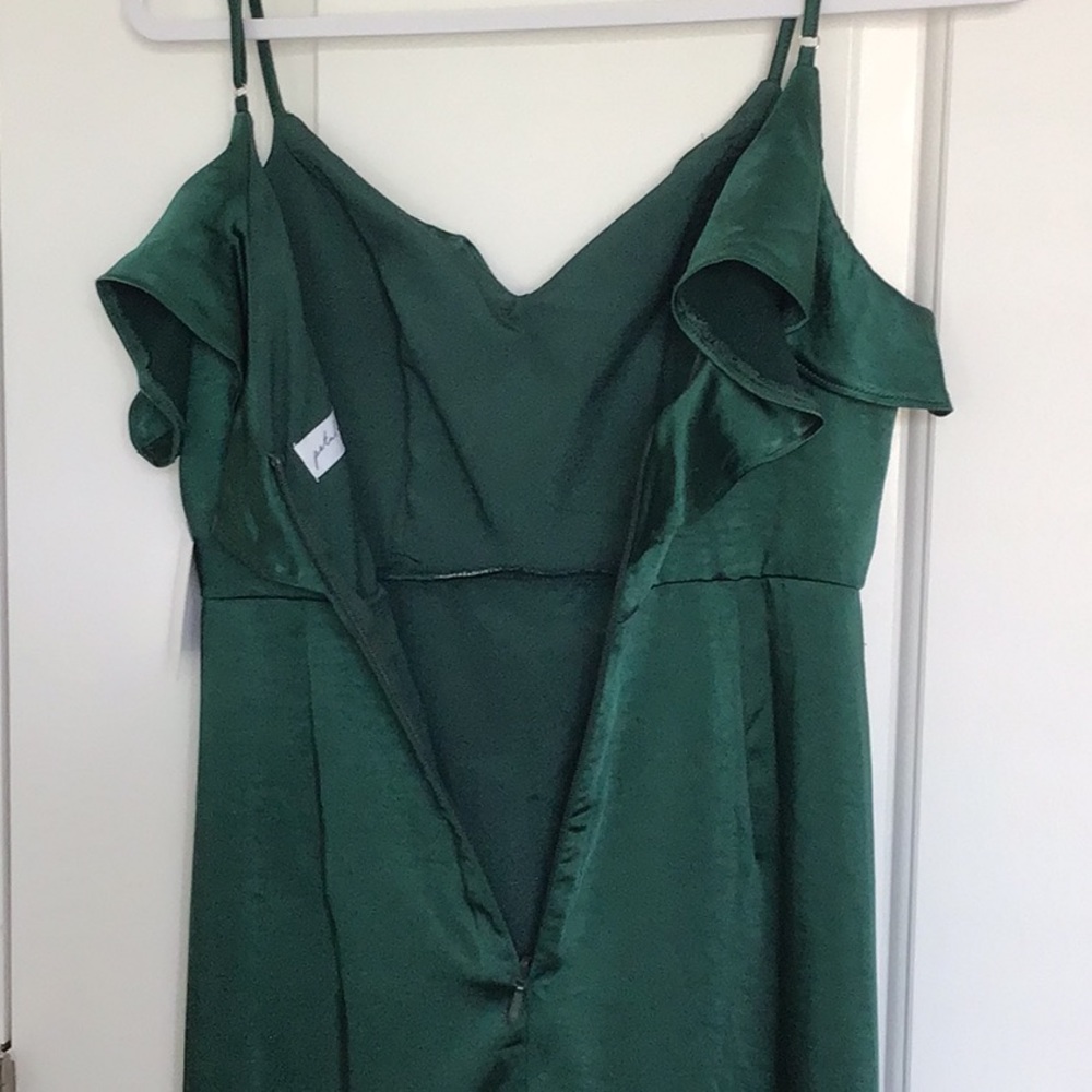 Birdie Ruffle Detail Asymmetric Satin Dress
Petal & Pup - Picture 10 of 16